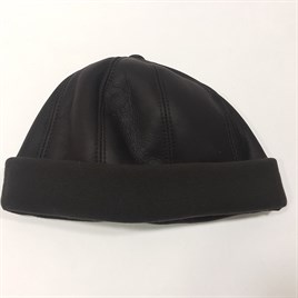 Kahverengi Renk Koyun Kürkü Tasarımlı Hakiki Deri Şapka